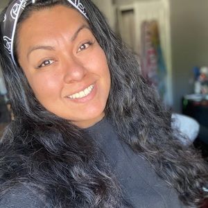 Meet your Posher, Mirian